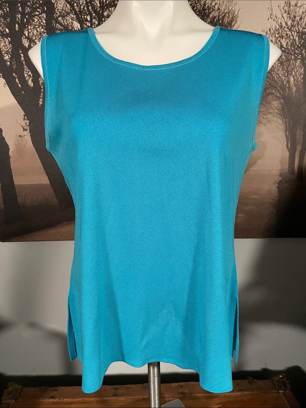 Misook Sleeveless Tank in Bright Turquoise